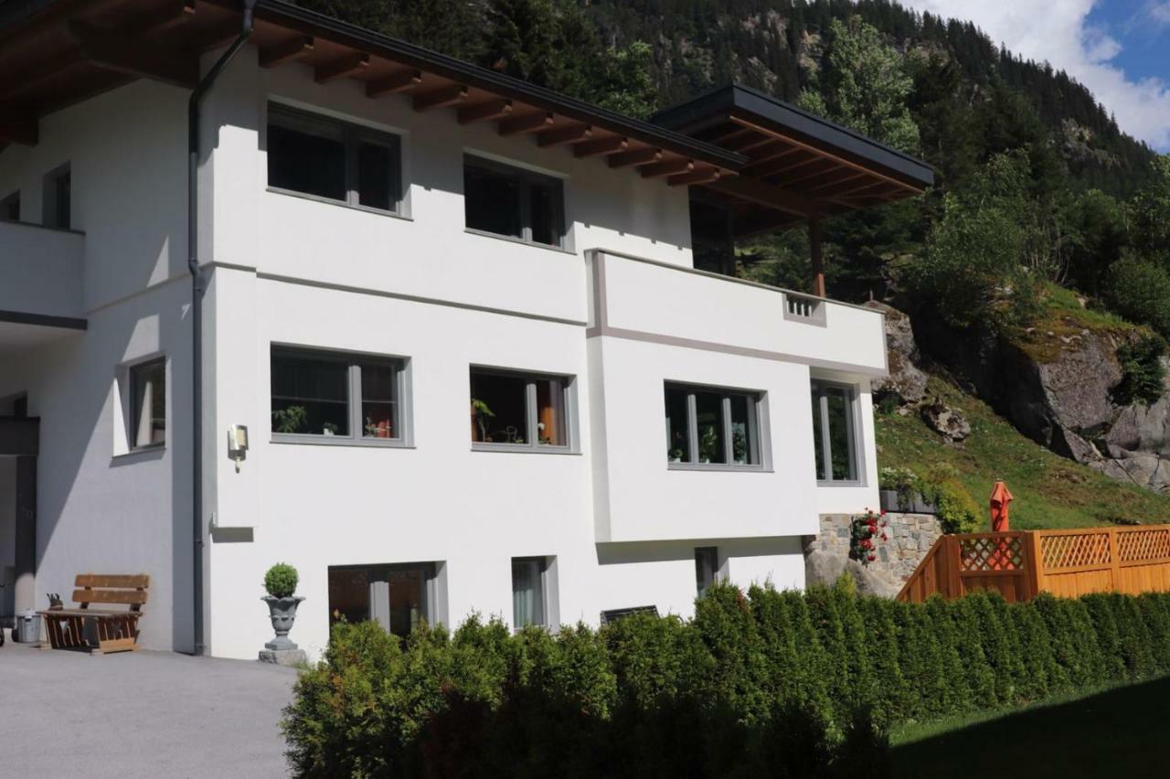 Ferienwohnung Bergspitz Sankt Leonhard im Pitztal Exterior photo